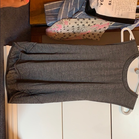 Lulu Lemon Tank ❤️ - Picture 1 of 4